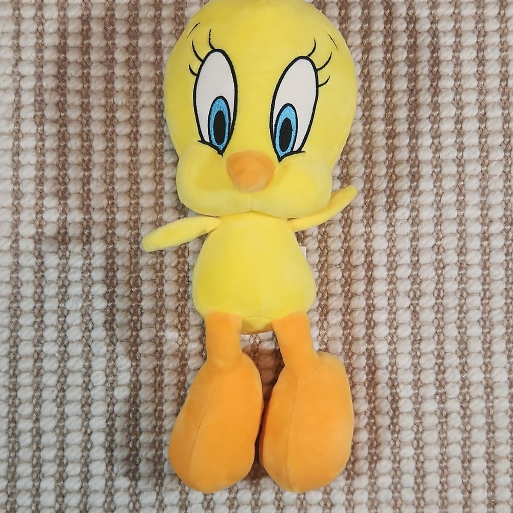 New YOTTOY Looney Tunes Tweety Bird Medium Plush 14-24in Classic